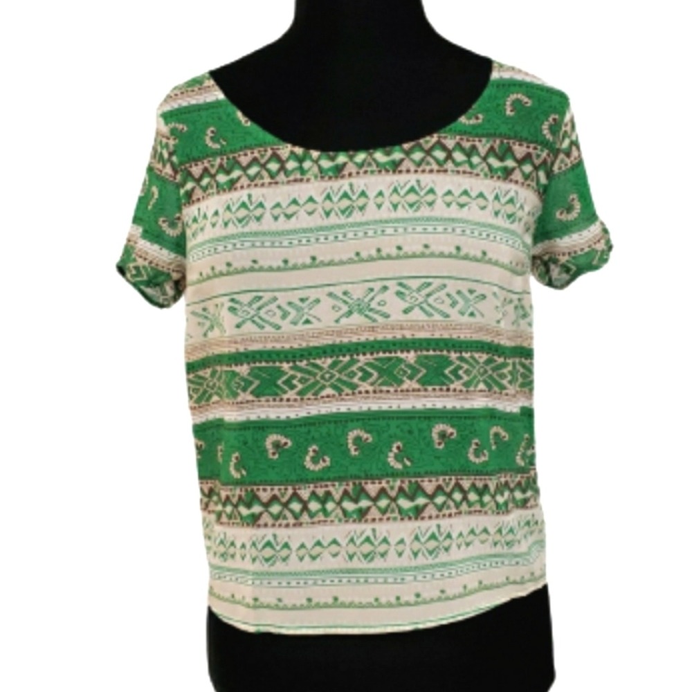 Charming Charlie Womens Green Tribal Geometric Scoop Neck Blouse TA6302 Medium - Picture 1 of 10
